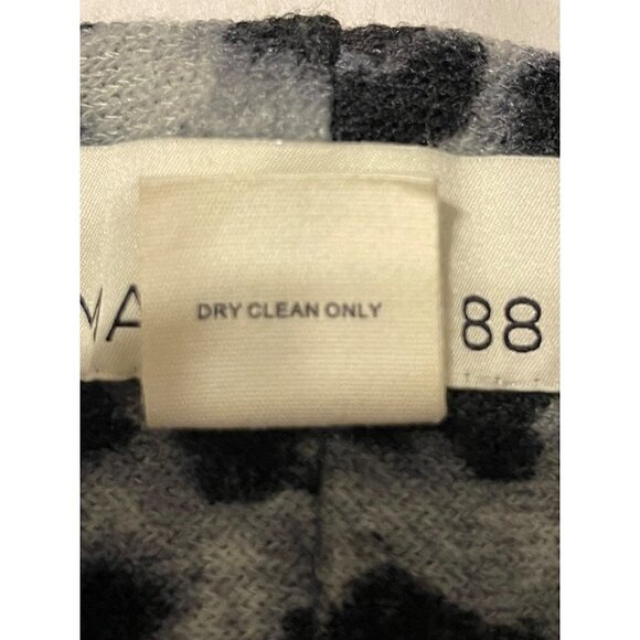 Women's Madison 88 Leopard Print Infinity Cowl Scarf - Picture 6 of 6